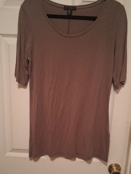 Willi Smith Tops - Willi Smith Scoop Neck Short Sleeve Top - Taupe  M